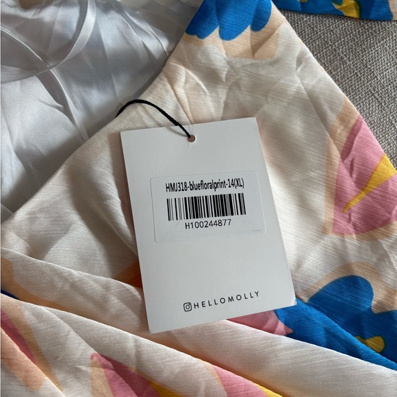 Hello Molly Satin Floral Backless Dress - Picture 8 of 9